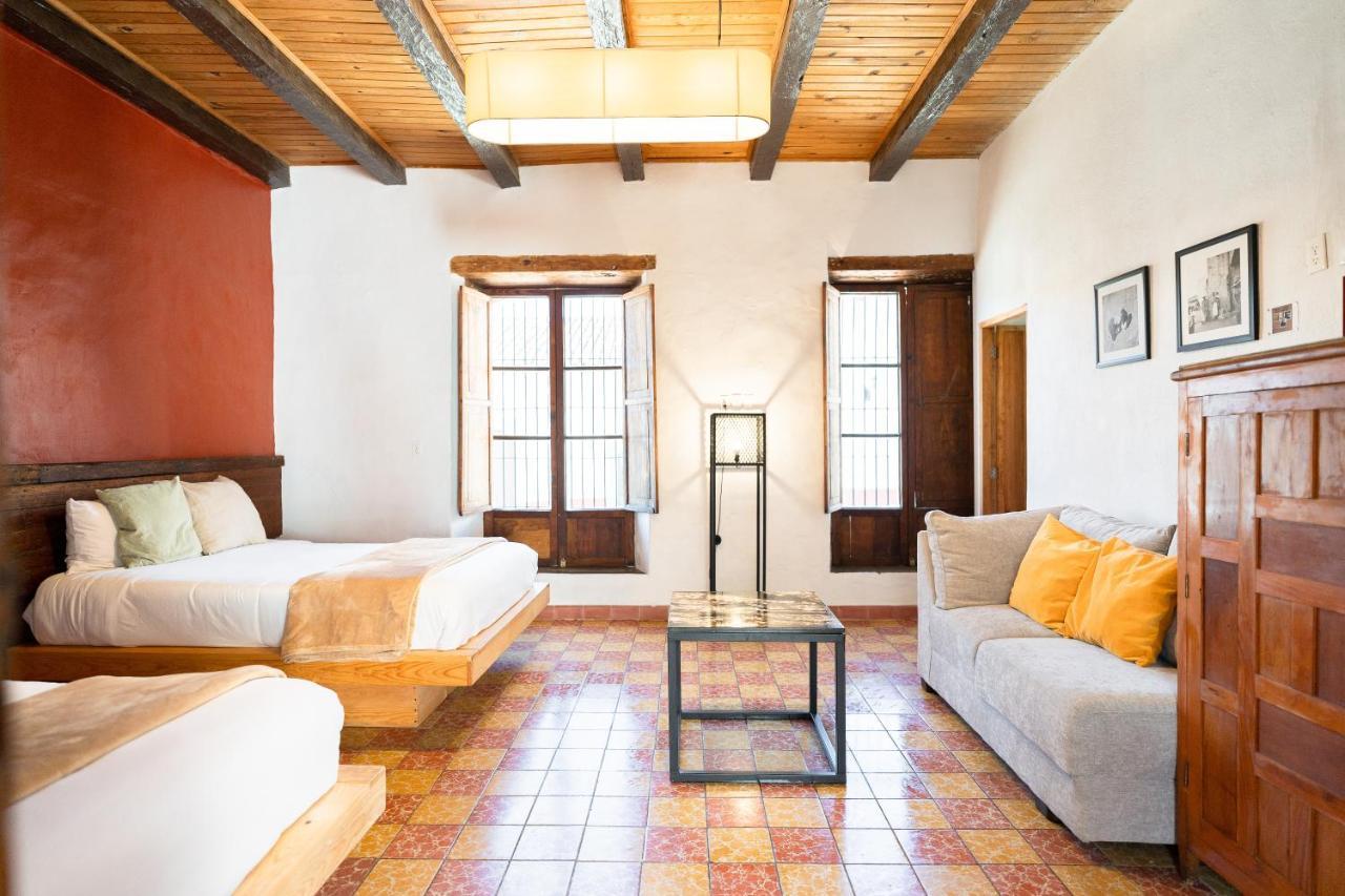 Hotel Casa I. Madero à Tapalpa Extérieur photo